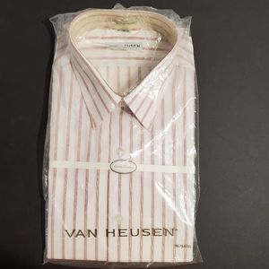 Van Heusen Classic shirt size 16 34/35